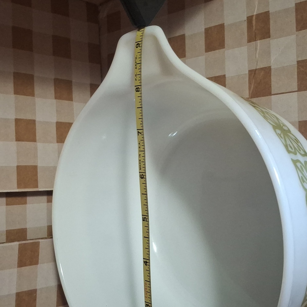 Vintage Pyrex 2Q Floral Patterned Mixing Bowl - Picture 4 of 4
